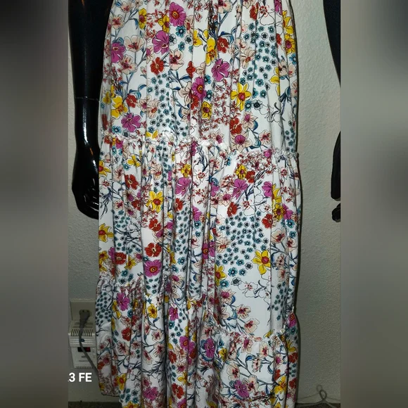 Abel The Label Floral Maxi Dress Size M - Picture 3 of 5